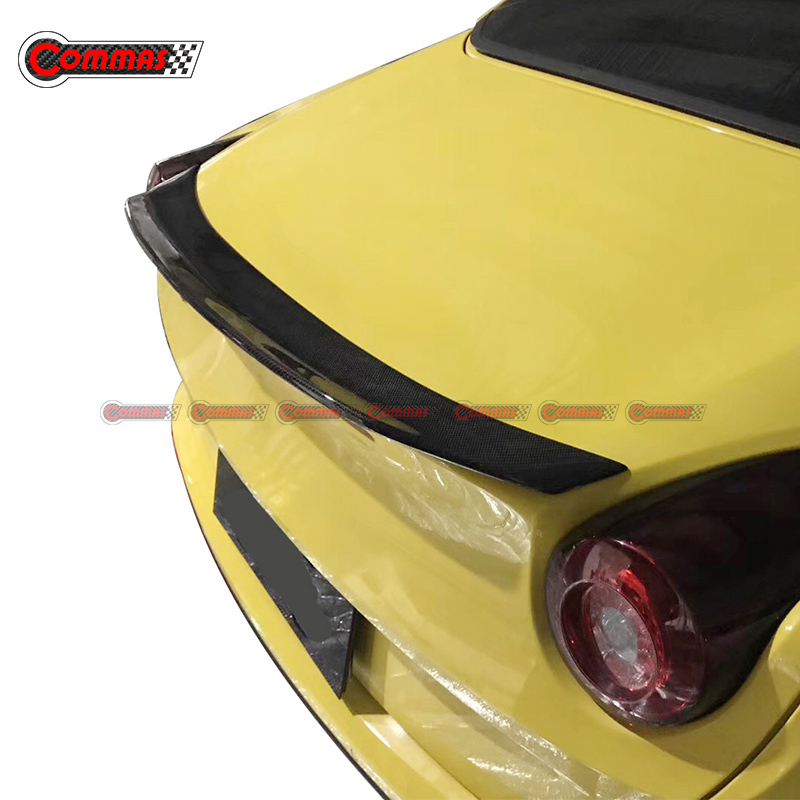 Carbon Fiber Rear Spoiler Wing for Ferrari California