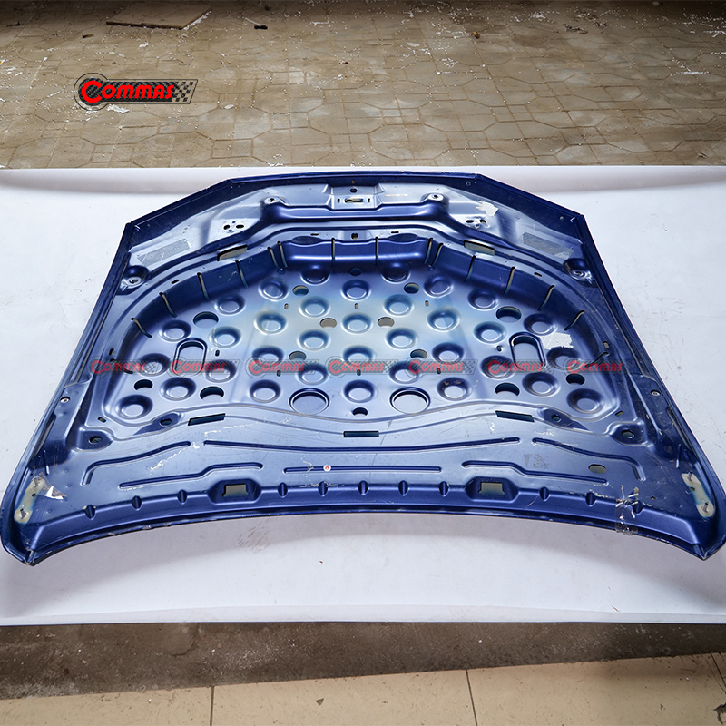 Maserati Levante original disassembly hood