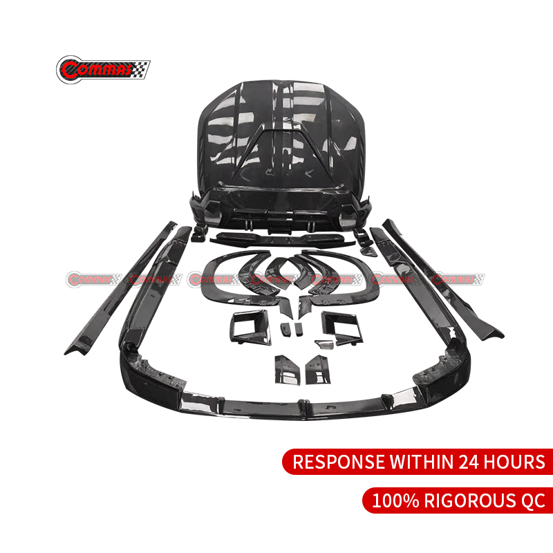 BMW XM Larte dry carbon fiber bodykit