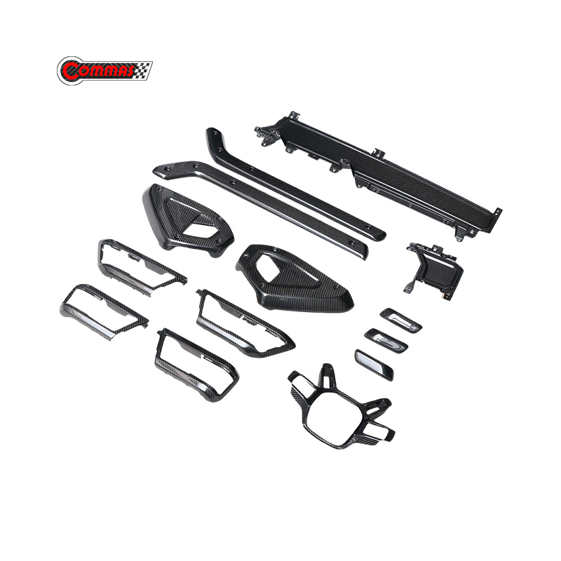 Land Rover Defender Original dry carbon fiber interior