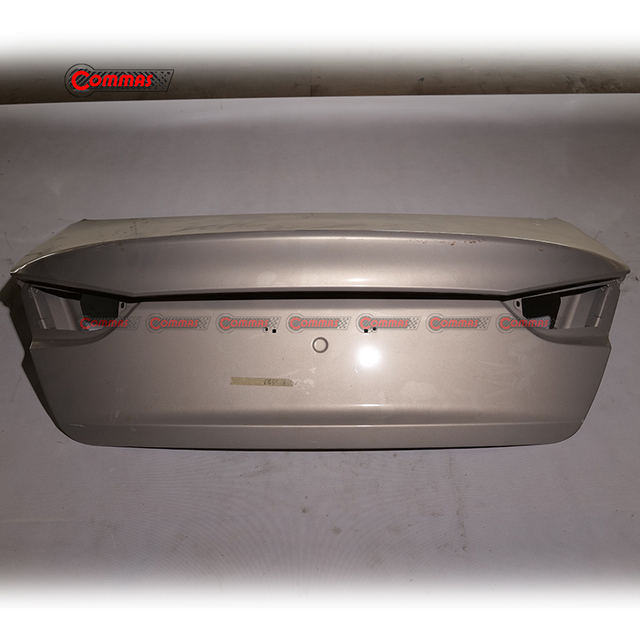 Maserati Quattroporte original disassembly trunk lid
