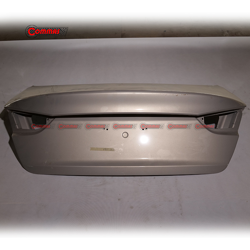 Maserati Quattroporte original disassembly trunk lid
