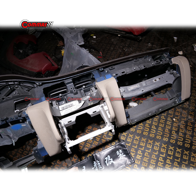 Maserati Quattroporte original disassembly dashboard
