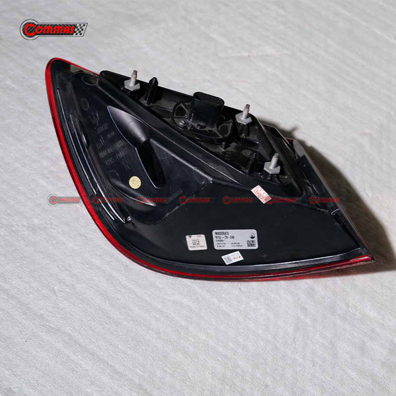 Maserati Quattroporte original disassembly outside tail lamp