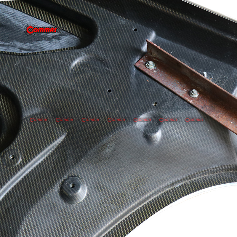 2019-2023 Aston Martin DBS Original disassembly carbon fiber hood