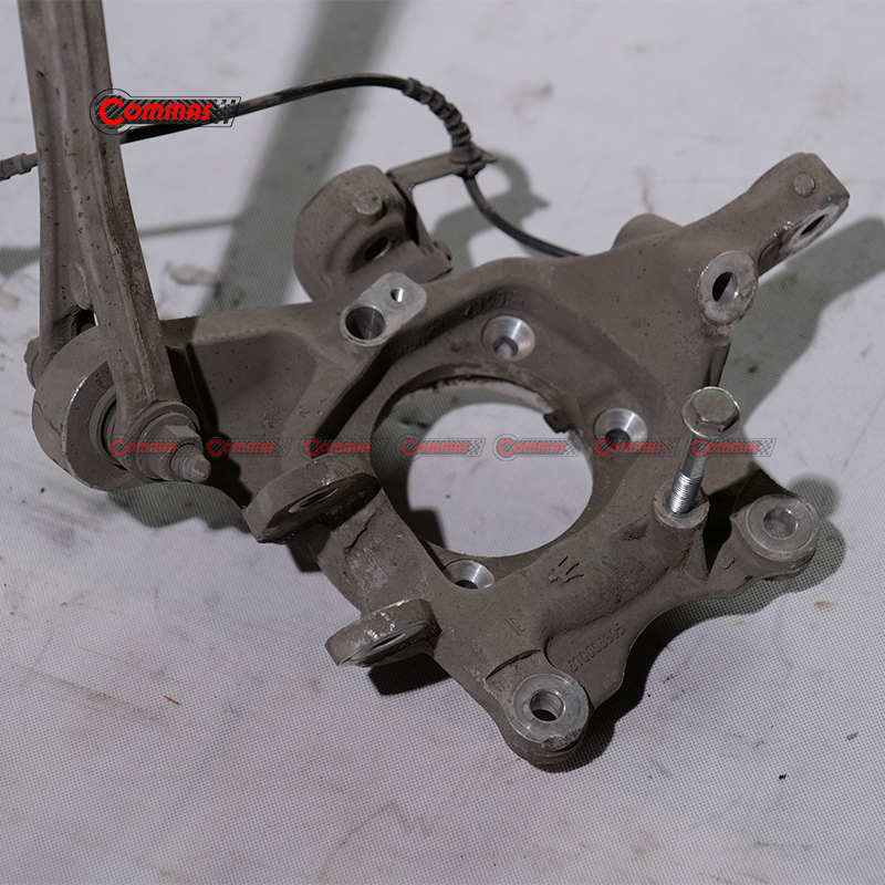 Maserati Quattroporte Ghibli original disassembly rear steering knuckle