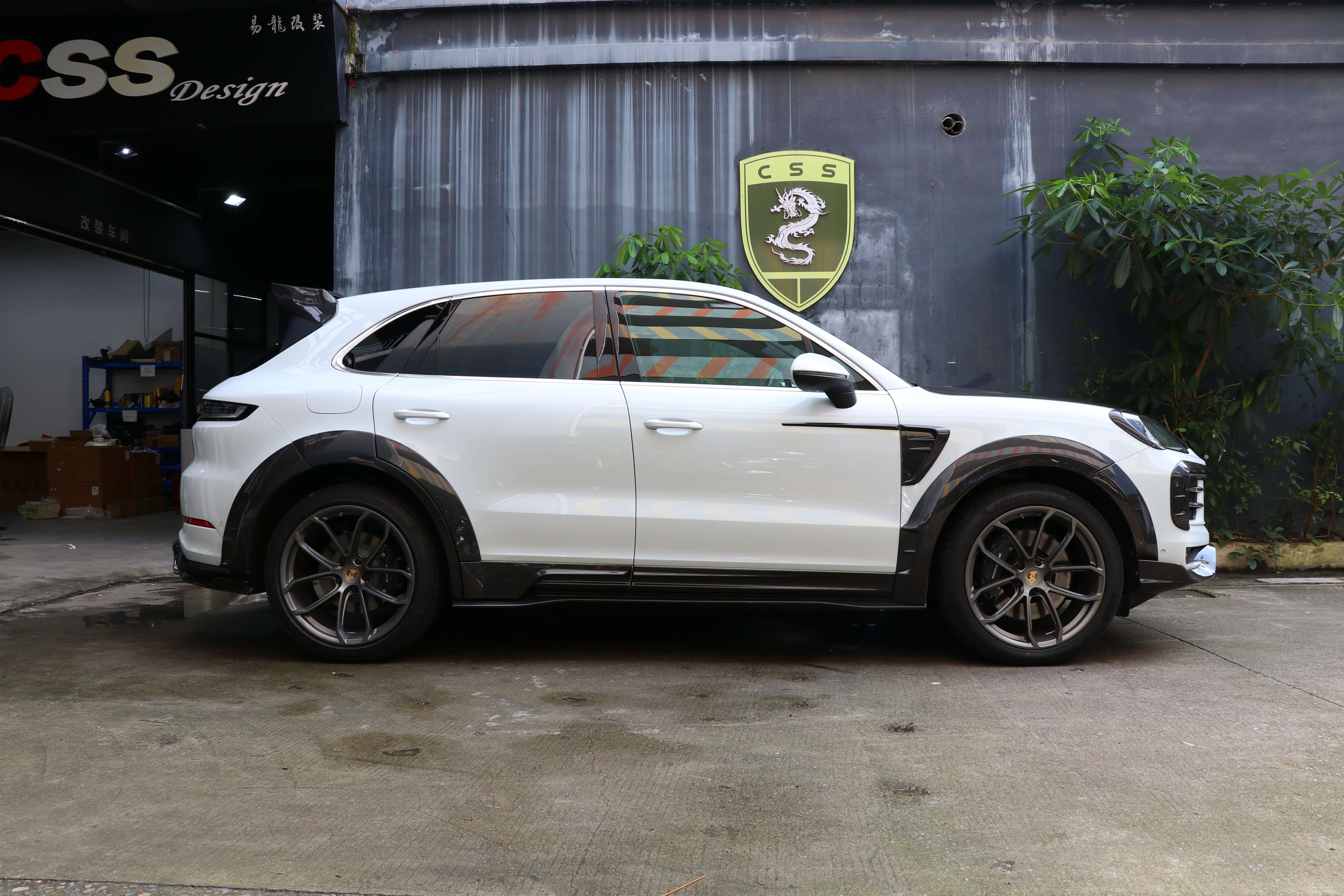 Porsche Cayenne 9Y0 Body Kit