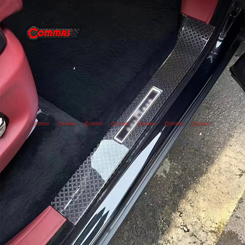 Rolls-Royce Cullinan Black Badge dry carbon fiber pedal