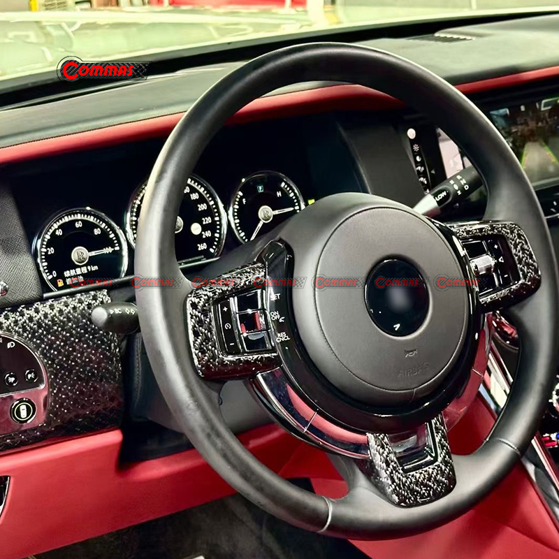 Rolls-Royce Cullinan Black Badge dry carbon fiber interior